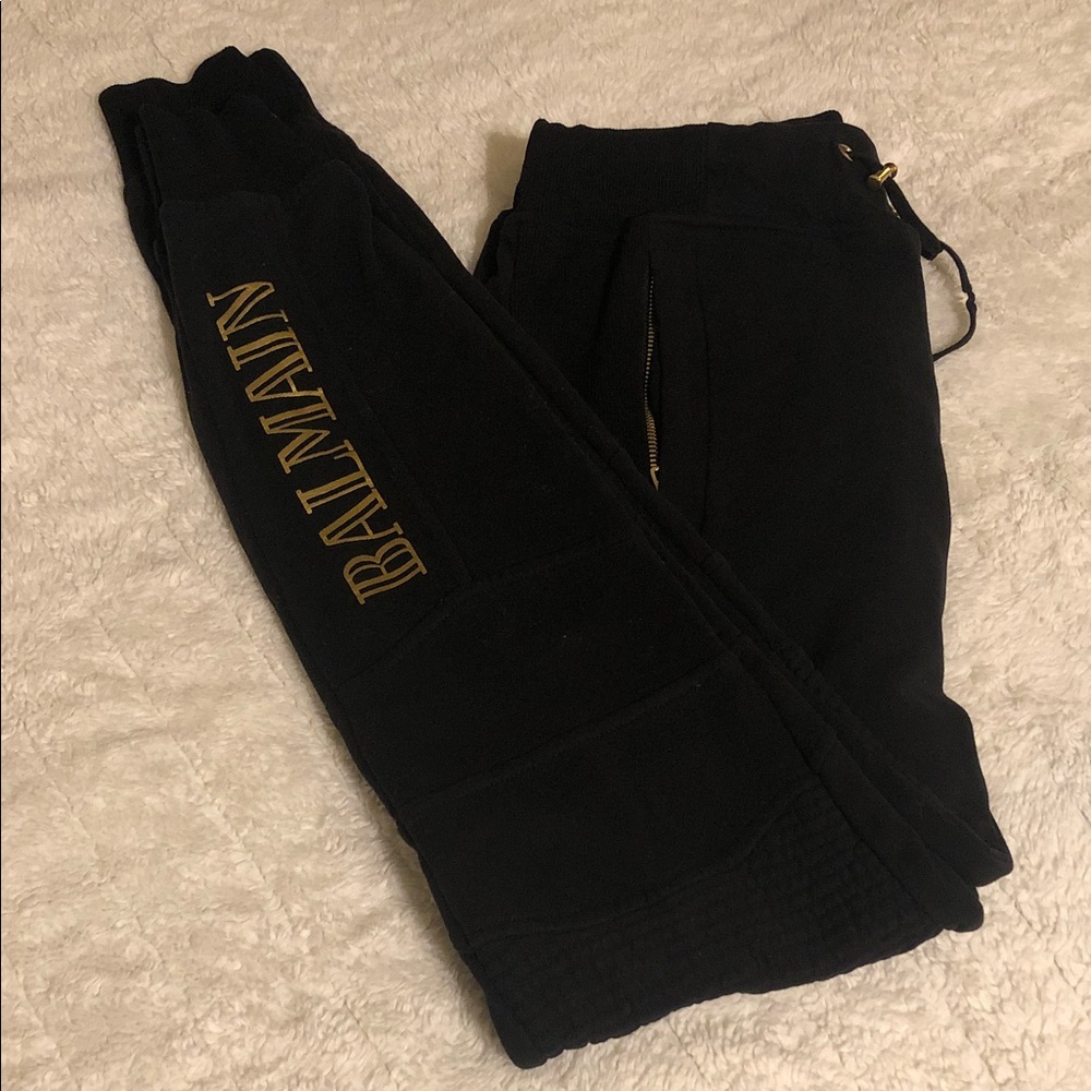 Balmain women Black Joggers with Gold Logo Script
Like New - Picture 4 of 10